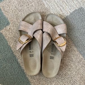 NWOT Big Buckle Birkenstock size 40